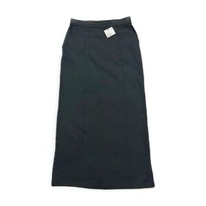 Zara Classic Black Pencil Skirt